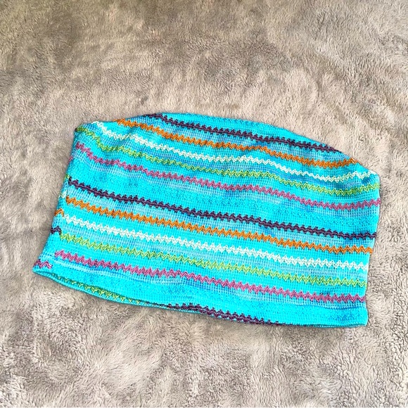 Blue Knit Cropped Tube Top - Picture 2 of 7